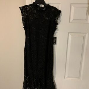 Elegant Black Lace Dress